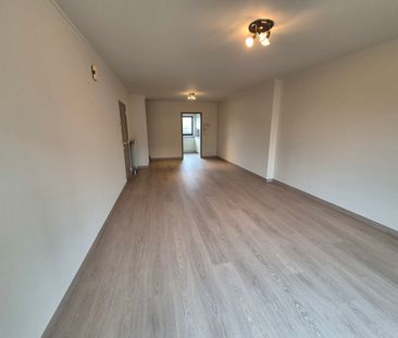 Gezellige duplex op de markt van Tessenderlo - Photo 1