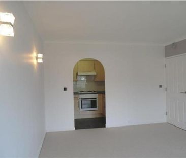 1 bedroom retirement property to rent - Photo 2