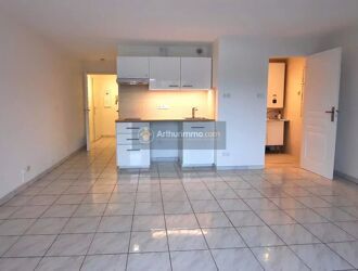 Location Appartement 1 pièces 29 m2 à Saint-Aygulf - Photo 2