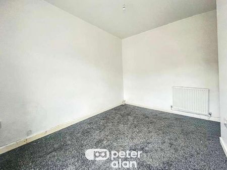 Miskin Road, Tonypandy, CF40 - Photo 4