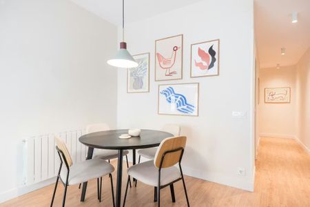 Carrer de Sicília, Barcelona, Catalonia 08013 - Photo 2