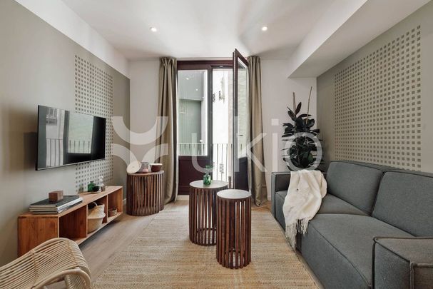 4 room luxury Apartment for rent in Barcelona, Catalonia - Photo 1