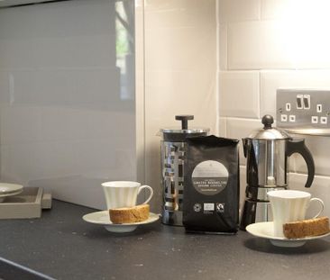 2 bedroom flat to rent - Photo 5