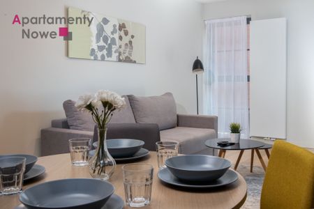 Nowoczesne, funkcjonalne mieszkanie 45m2 z osobną sypialnią w sercu krakowskiego Kazimierza przy ul. Św.Wawrzyńca 19 - Photo 5