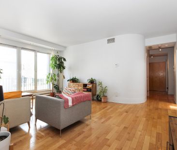 2038 Rue De Bullion, apt. 606 - Photo 4