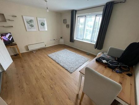 Little Bolton Terrace, Eccles New road Salford Greater Manchester - Photo 3