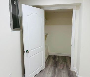 For Lease - 1291 Plymouth Drive, Oshawa, Ontario - Photo 6