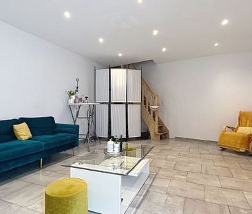 Woning te huur in Estaimpuis voor € 790 met 2 slaapkamers - Photo 2