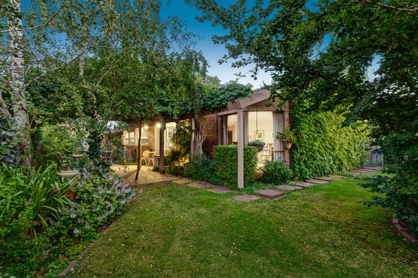 30 Everton Grove, Surrey Hills VIC 3127 - House For Rent | Domain - Photo 1