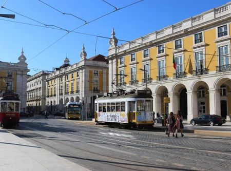 Rua dos Remédios, Lisbon, Lisbon 1100-450 - Photo 5