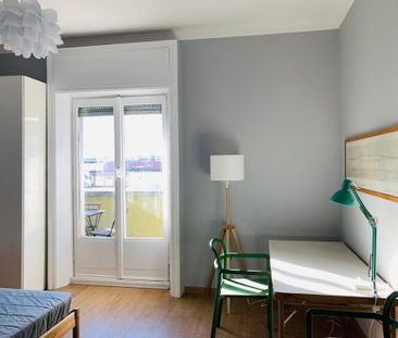 Via Scipione Pistrucci, Milan, Lombardy 20137 - Photo 2