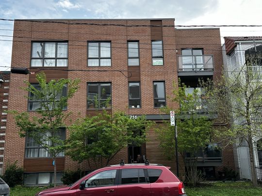 Joli logement 3 chambres offert en location complètement meublé - Photo 1