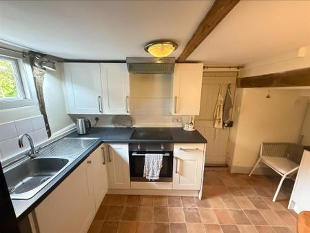 1 bedroom end of terrace house to rent - Photo 2