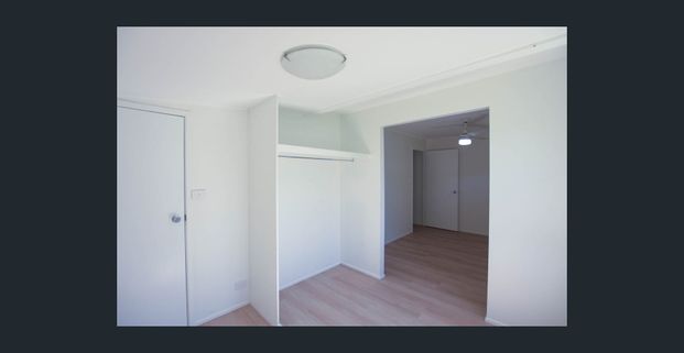 Great Location - Close to everything - Photo 1