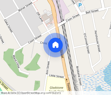 SUPERIOR & SPACIOUS - IMMACULATE TOWNHOUSE - Photo 1