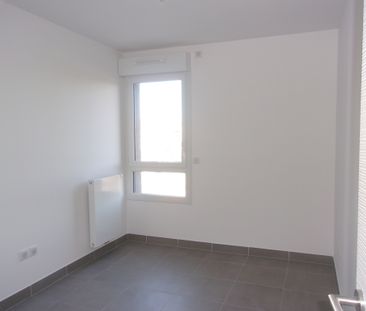 Location Appartement 3 pièces 59m² ST JEAN DE VEDAS 34430 - Photo 4