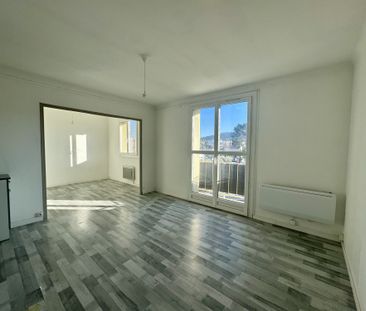 Location Appartement 4 pièces 63m² BRIGNOLES 83170 - Photo 2