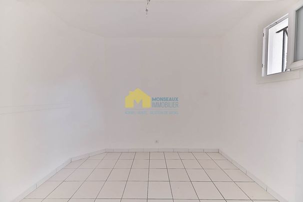Appartement Ballainvilliers 1 pièce(s) 28 m2 - Photo 1