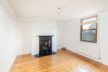 3 bedroom house to rent - Photo 2