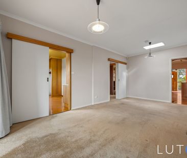 25 Hamelin Street, Narrabundah ACT 2604 - House For Rent | Domain - Photo 4