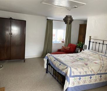 32 High Street - Photo 5