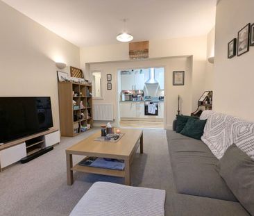 Brunswick Road, Gloucester - Photo 1