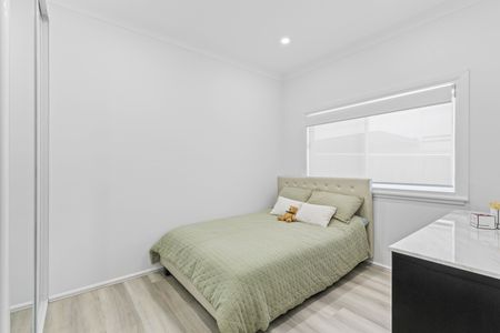 CONVENIENT LIVING IN PENRITH! - Photo 5