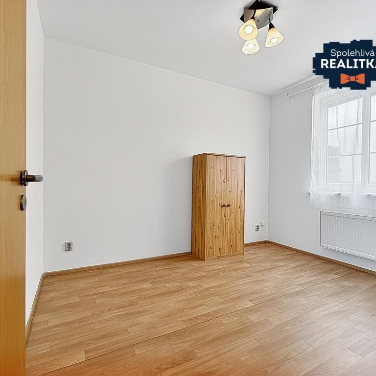 Pronájem bytu 4+kk 111 m2 - Fotografie 1