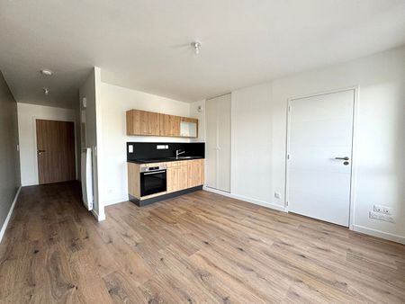 Location appartement 1 pièce, 25.82m², Laval - Photo 2
