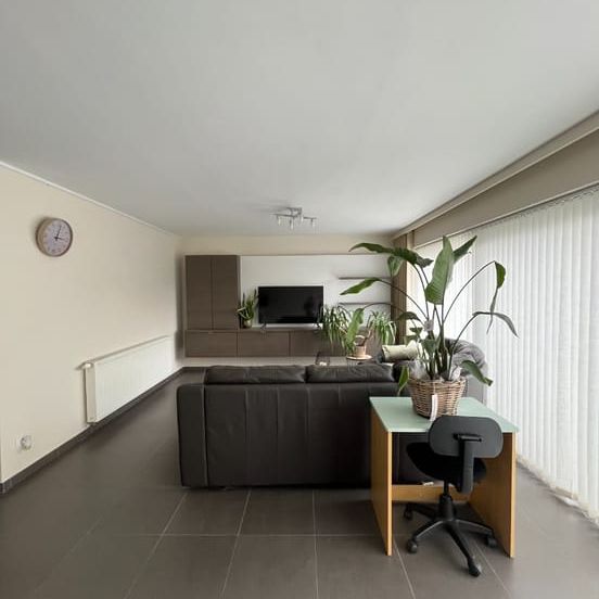 Appartement te huur - Photo 1