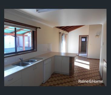 Spacious Home in Prime Location - Photo 5