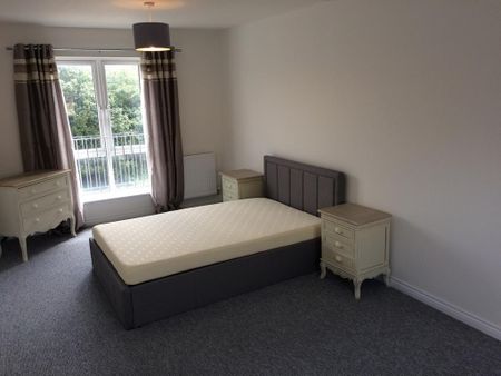 1 bedroom in a house share to rent - Photo 2