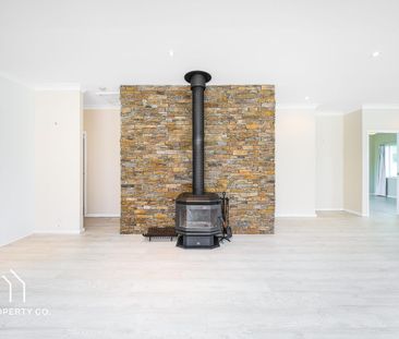 Space, Comfort & Plenty of Parking - Photo 1