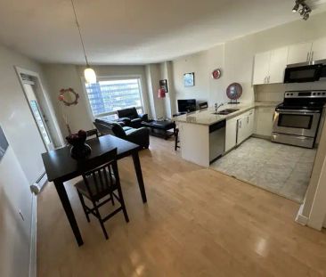 Modern 1 Bedroom Downtown Oasis for Rent | 905 - 10152 104 Street N... - Photo 1