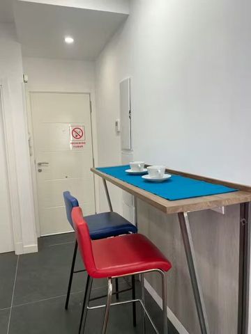 Calle de Jesús y María, Madrid, Community of Madrid 28012 - Photo 2