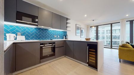 3 bedroom flat to rent - Photo 4