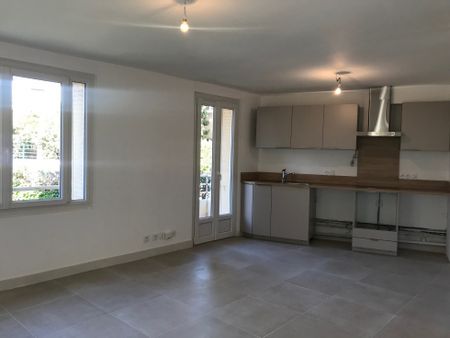 Appartement - Aix-En-Provence (13090) - 63.1 m² - - Photo 5