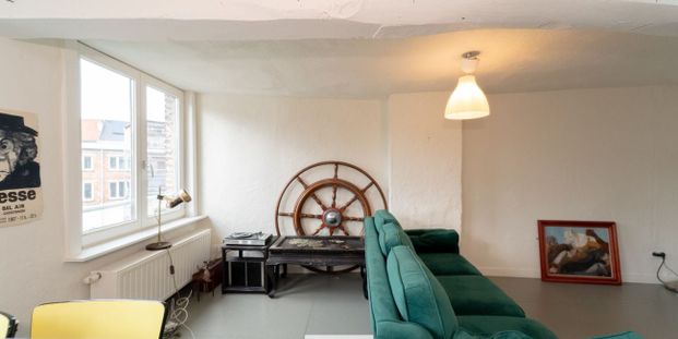 Appartement te huur in Gent voor € 805 met 1 slaapkamer - Photo 1