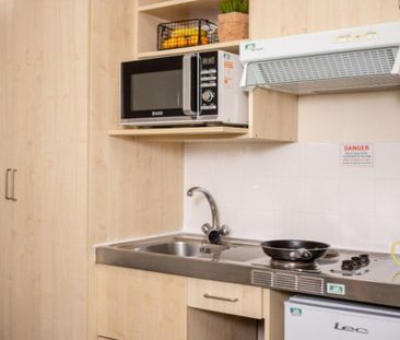 Studio to rent - Photo 4