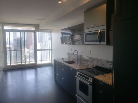 For Lease - 290 ADELAIDE Street Unit# 3808, Toronto, Ontario - Photo 4