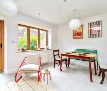 3 bedroom terraced house to rent - Photo 3