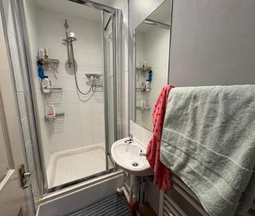 6 bedroom semi-detached house to rent - Photo 4