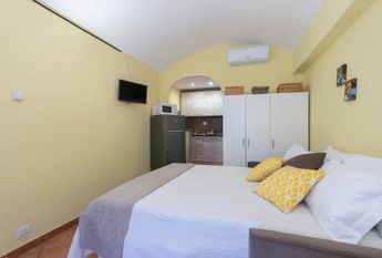 Via Nizza, Turin, Piedmont 10125