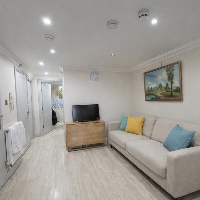 2 bedroom apartment to rent - Photo 1