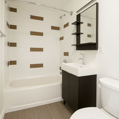 For Lease - 107 Redpath Avenue Unit# 3, Toronto, Ontario - Photo 4