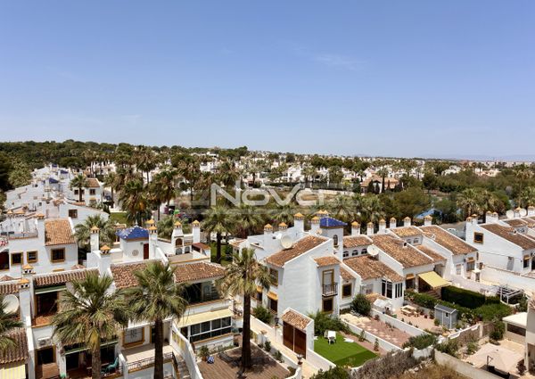 Comfortable 3 bedroom penthouse in Green Hills urbanizat