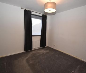 2 bedroom semi-detached house to rent - Photo 3