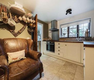 Radford, Chipping Norton, OX7 - Photo 2