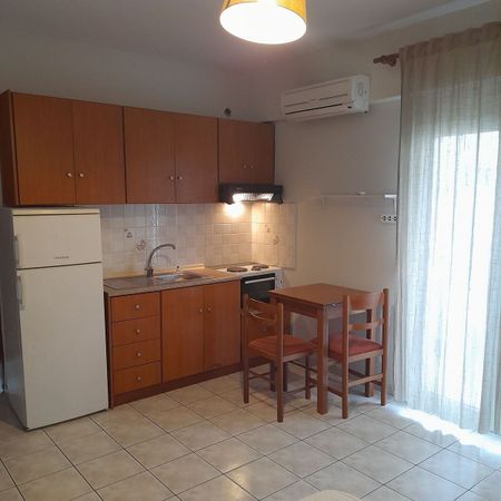 Studio/Γκαρσονιέρα για ενοικίαση Αμπελόκηποι (Λάρισα) - Φωτογραφία 3