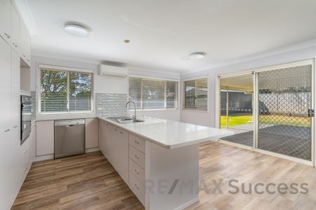 4 Zinnia CRT, Middle Ridge QLD 4350 - House For Rent | Domain - Photo 4
